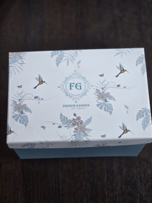 Коробка подарочная с атласным ложементом большая "FG" цвет Тиффани Интим Хаус
