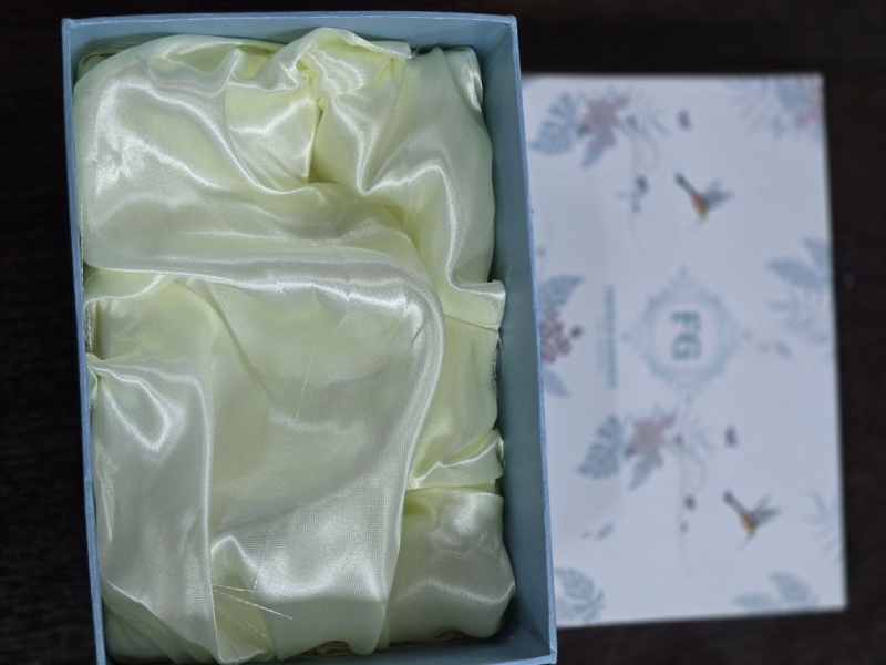 Коробка подарочная с атласным ложементом большая "FG" цвет Тиффани - Фотография №5