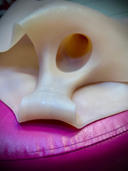 Фаллопротез на реалистичных трусиках - Фотография №5