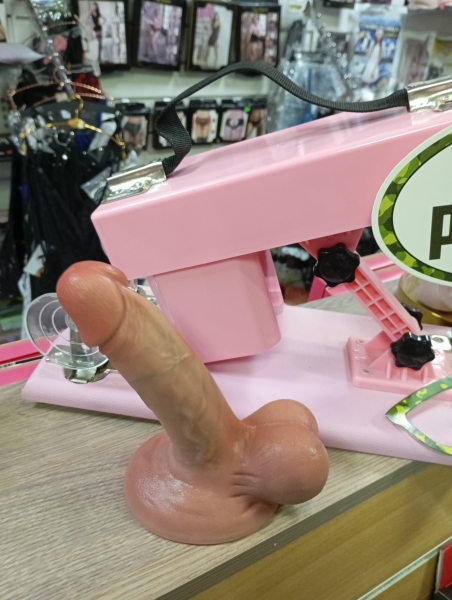 Фаллоимитатор реалистик на присоске - Фотография №3