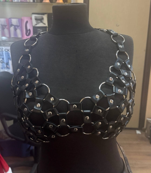 Лиф черный кожа с кольцами - Фотография №1