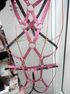 Портупея розовая женская Интим Хаус