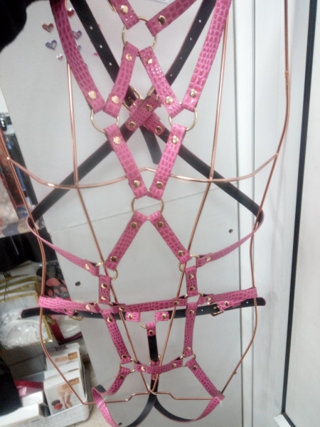 Портупея розовая женская - Фотография №1