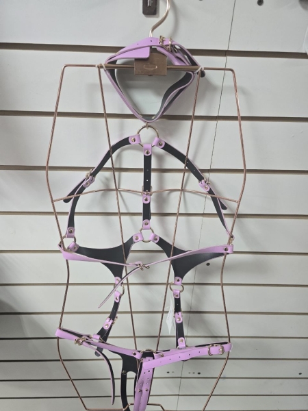 Портупея на все тело "Розовый закат" нежно-розовая женская - Фотография №2