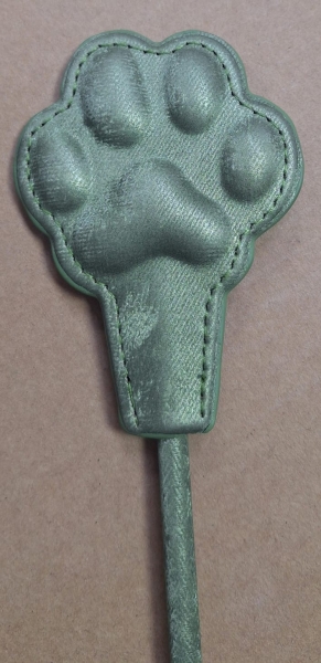 Стек зеленая лапка с ремешком для запястья - Фотография №1