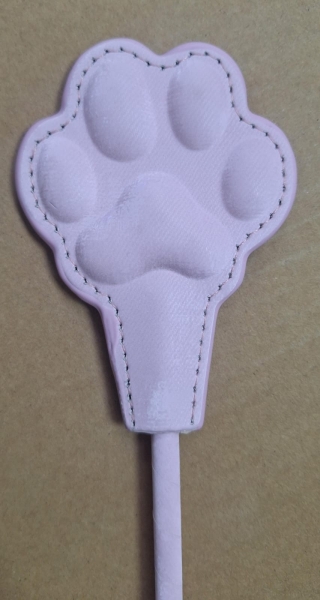 Стек розовая лапка с ремешком для запястья - Фотография №1