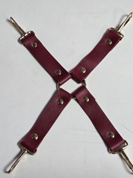 Фиксация крестовая оковы и поножи с золотой фурнитурой "Бордо" - Фотография №3