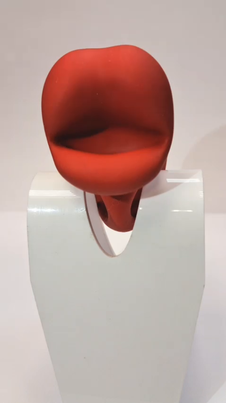 Вибратор ротик "I- Moon" красные губки стимуляция сжатием