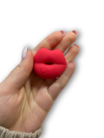 Зажимы на соски трепет с вибрацией "I-moon" красные губки перезаряжаемые - Фотография №5