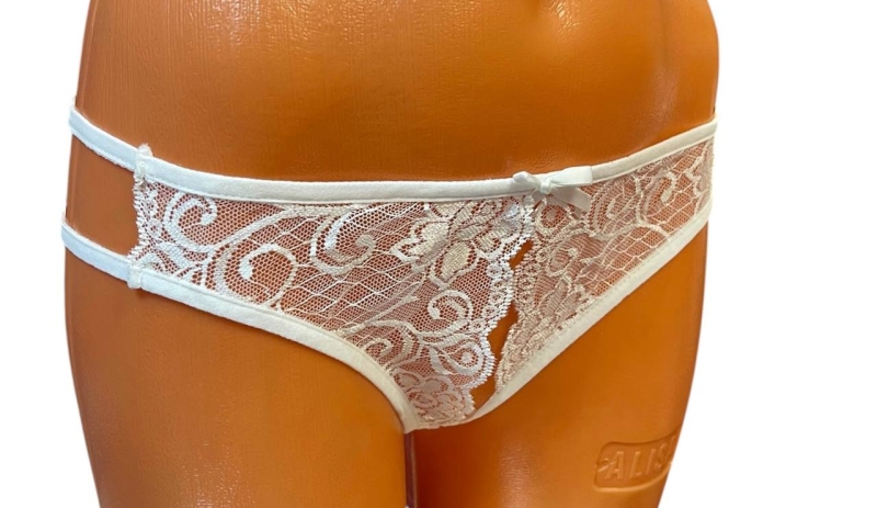 Трусики с доступом - Фотография №1