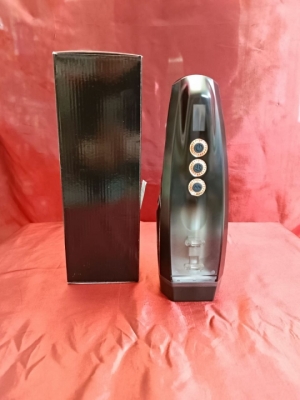 Мастурбатор в черной тубе с поступательными движениями Интим Хаус