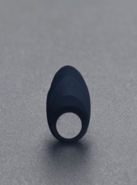 Кольцо с клиторальным стимулятором с ребрышками на д.у пульте - Фотография №1