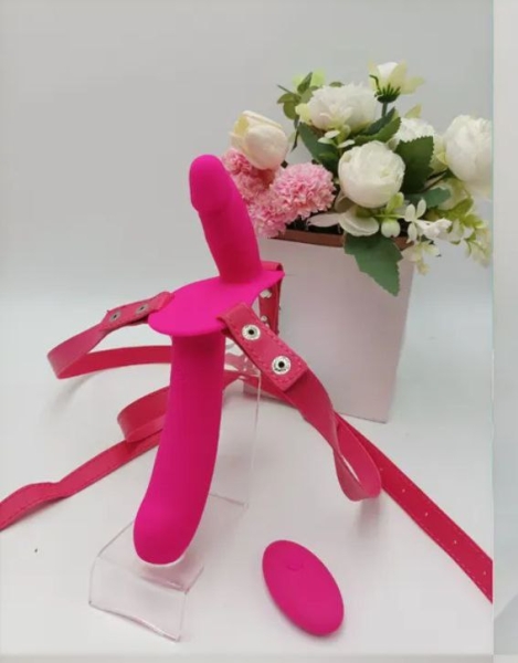 Страпон розовый с вагинальной пробкой и вибрацией - Фотография №9