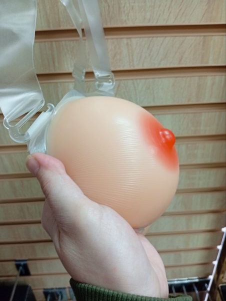 Грудь кибер кожа на лямках маленькая - Фотография №7