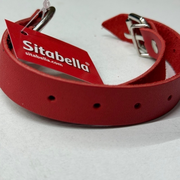 Кляп кольцо на кожанных красных ремнях - Фотография №3