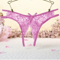 Трусики розовые кружевные с вырезом - Фотография №2